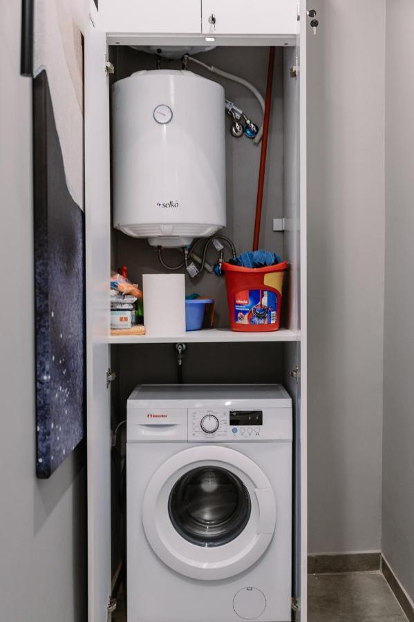 Luxliving Agiou Dimitriou Apartment เทสซาโลนิกิ ภายนอก รูปภาพ