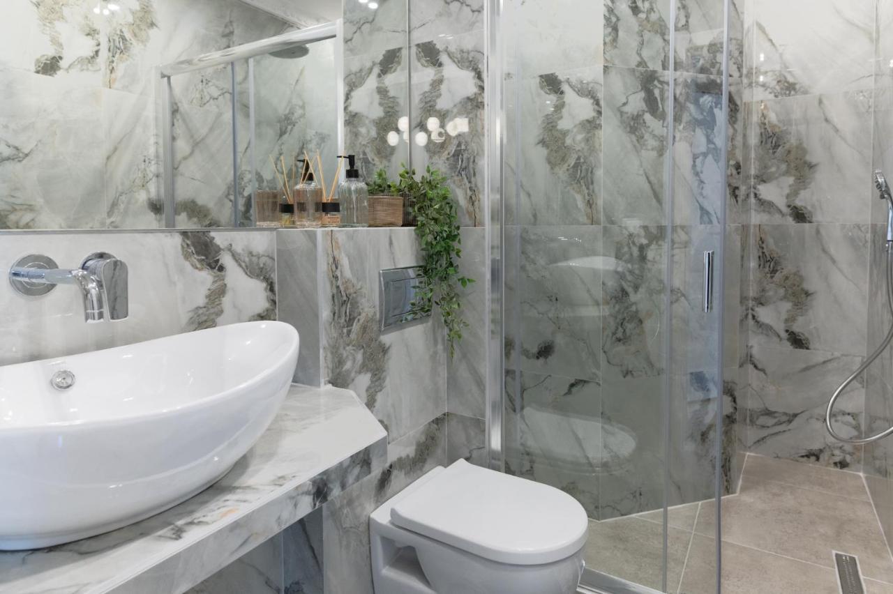 Luxliving Agiou Dimitriou Apartment เทสซาโลนิกิ ภายนอก รูปภาพ